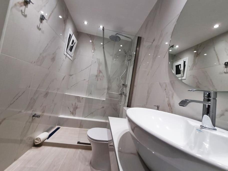 Our Home-Fully Renovated Apartments And Studios By The Sea Nikiti  Zewnętrze zdjęcie