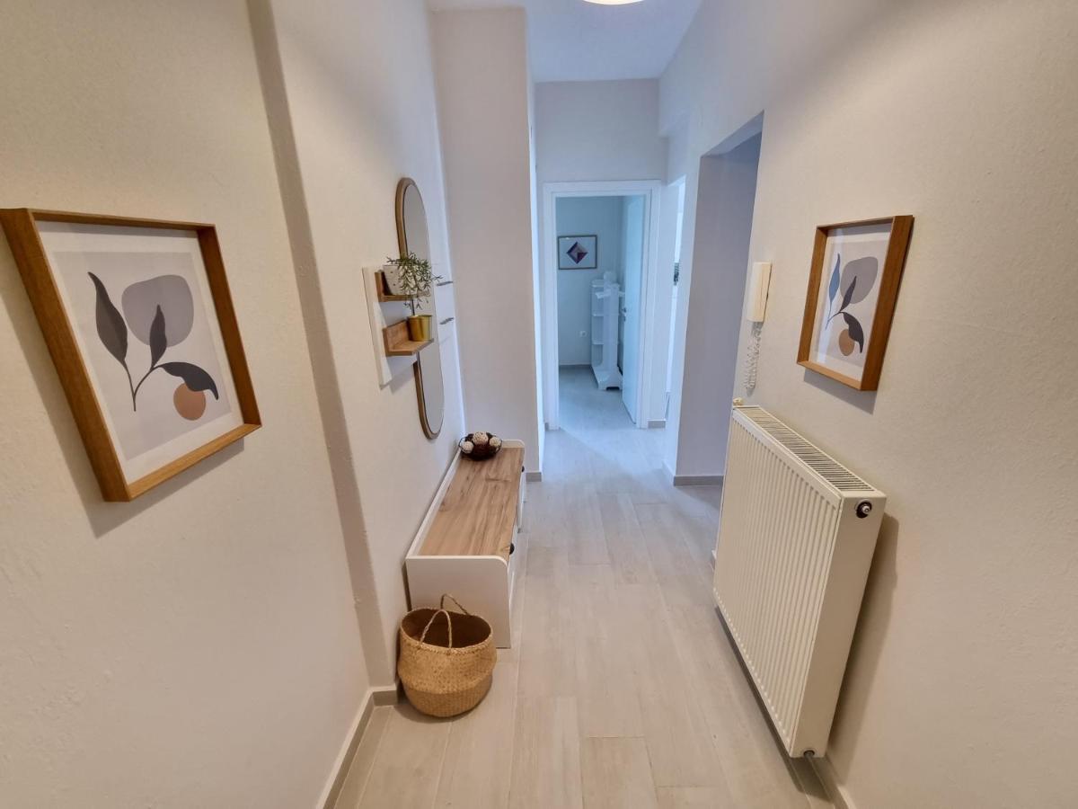 Our Home-Fully Renovated Apartments And Studios By The Sea Nikiti  Zewnętrze zdjęcie