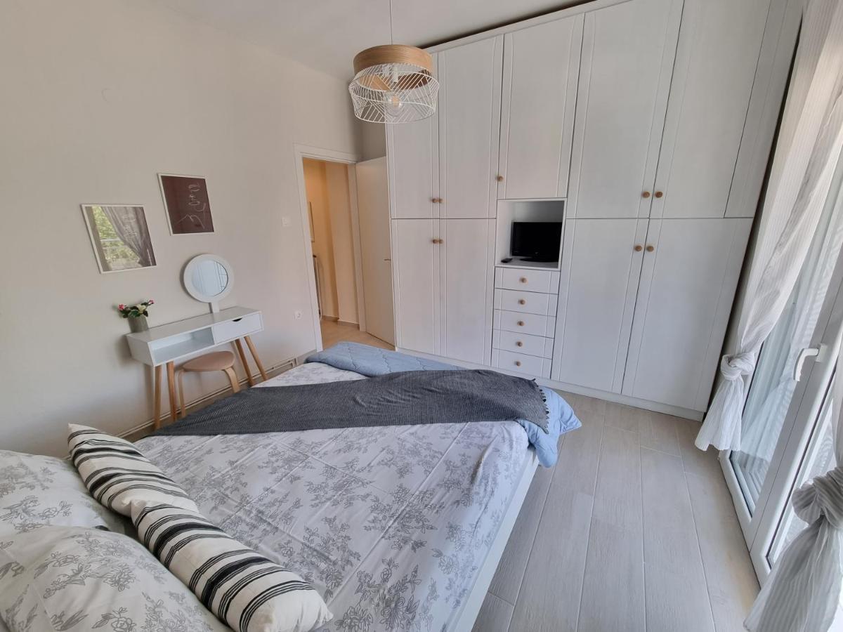 Our Home-Fully Renovated Apartments And Studios By The Sea Nikiti  Zewnętrze zdjęcie