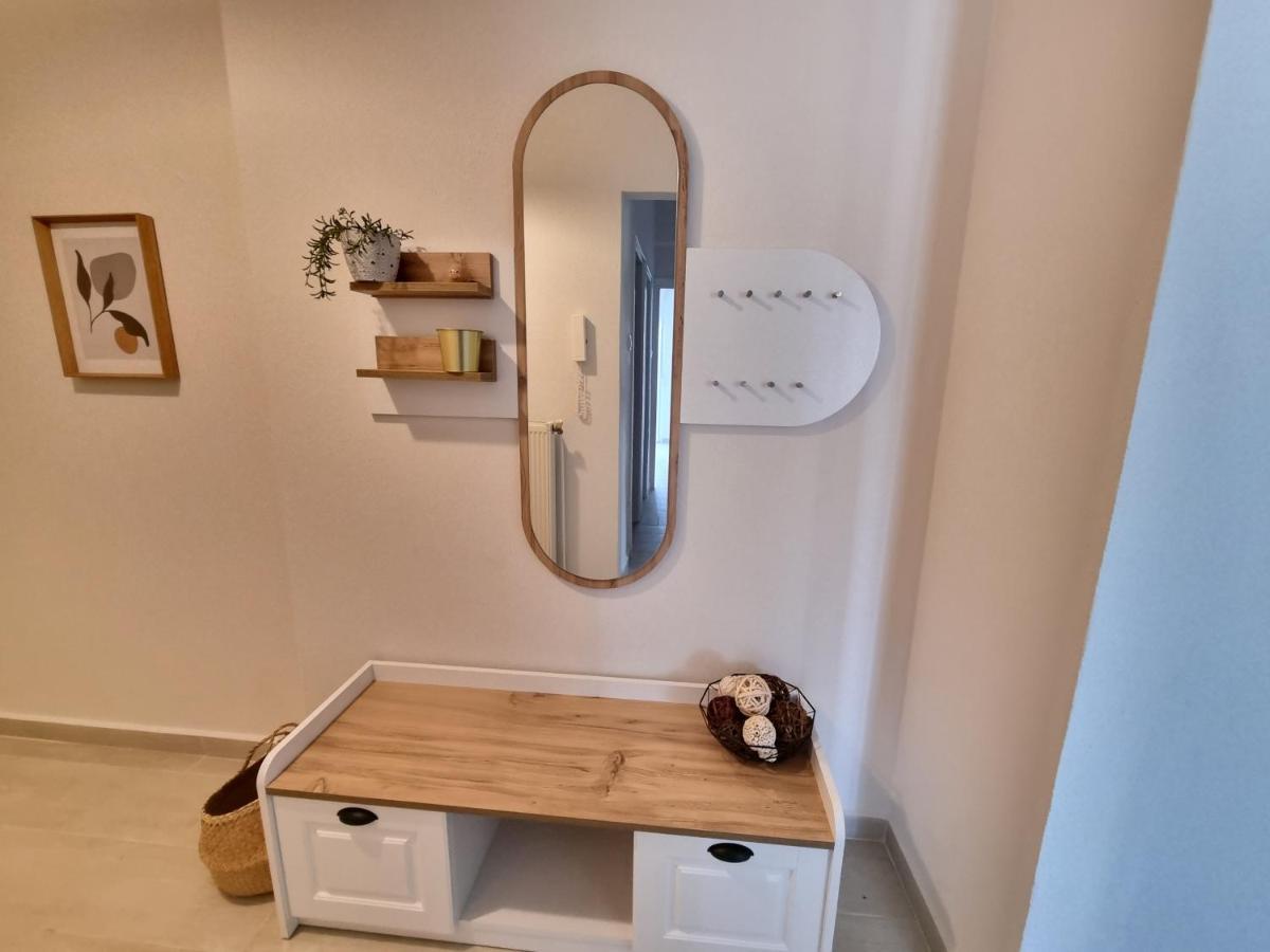 Our Home-Fully Renovated Apartments And Studios By The Sea Nikiti  Zewnętrze zdjęcie
