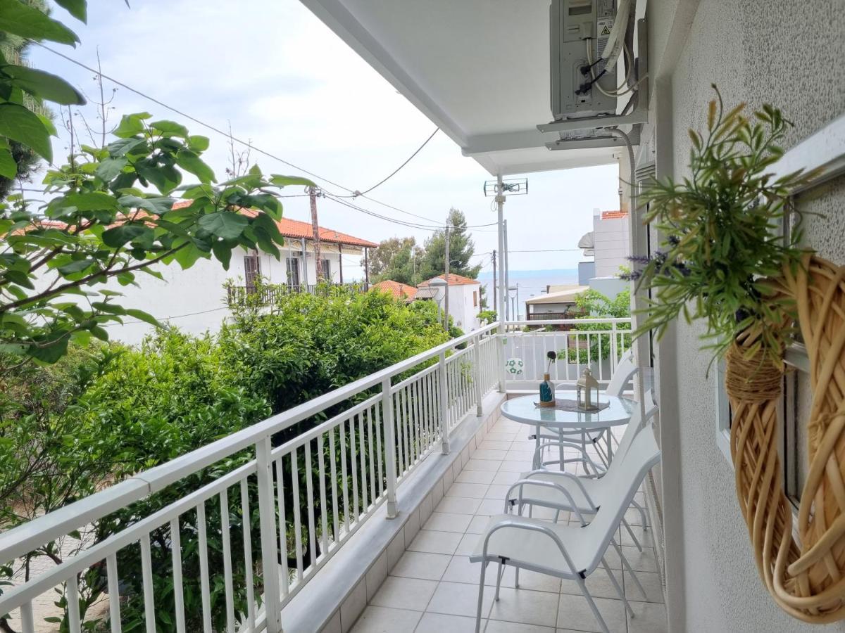 Our Home-Fully Renovated Apartments And Studios By The Sea Nikiti  Zewnętrze zdjęcie