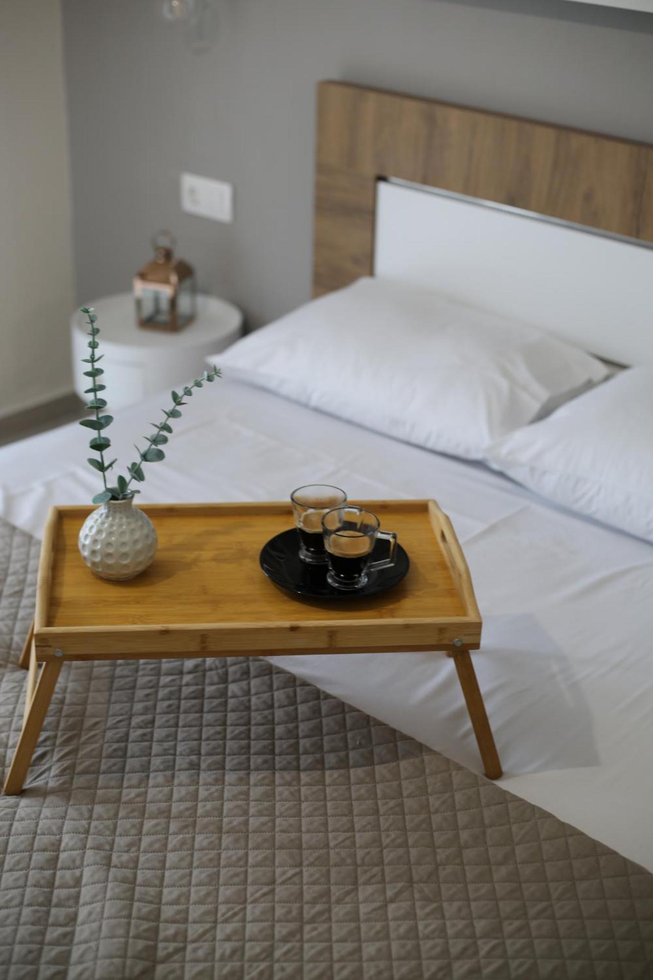 Our Home-Fully Renovated Apartments And Studios By The Sea Nikiti  Zewnętrze zdjęcie
